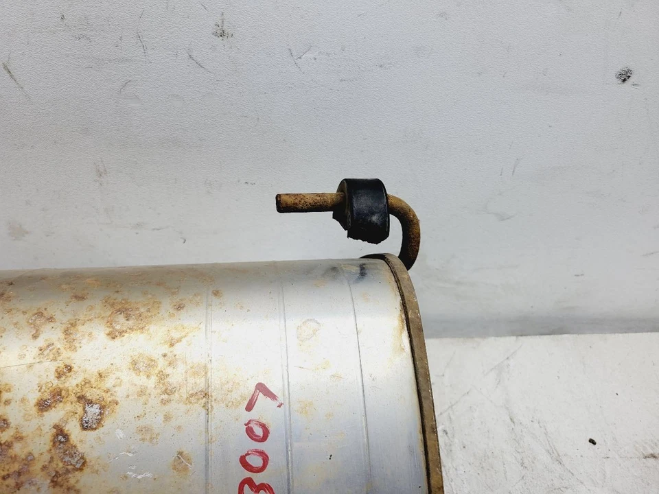 Silenciador de escape trasero derecho Subaru Outback 2005 2006 2007 2008 2009 3,0 L OEM  Foto 4 de 4