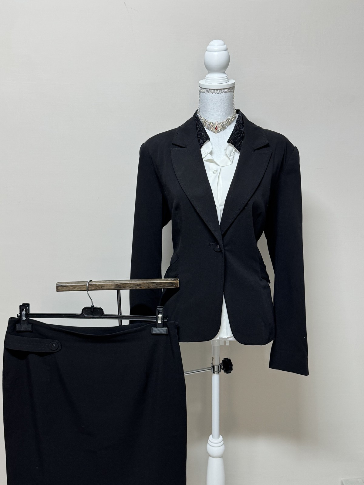 L'Officina della Moda Tailleur Donna Nero Tinta Unita Viscosa Taglia 52