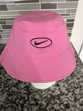 Nike Sportswear Reversible Swoosh Bucket Hat