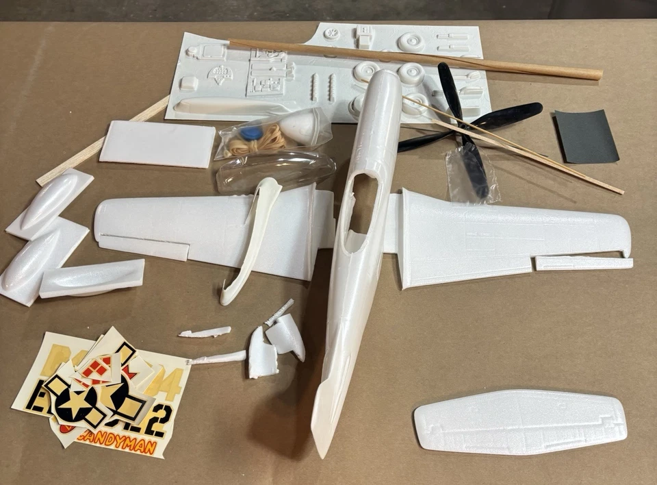 New In box Flying Styro P51 Mustang 1/20 Scale. - Image 2 of 4