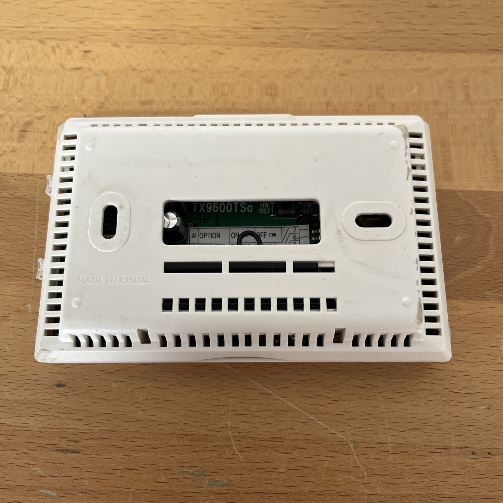 Lux TX9600TS Touchscreen Programmable Thermostat White Tested