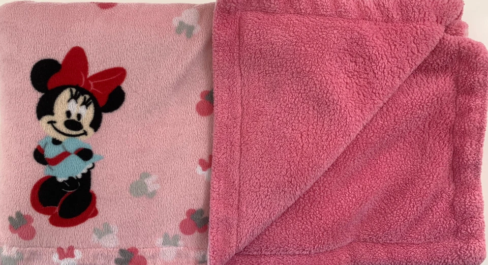 "Manta para cuna Disney Baby MINNIE MOUSE rosa Minky polar 40"" x 30""" Foto 3 de 4