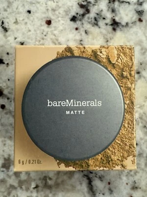 Bare Minerals Fairly Light Powder. Free Shipping.