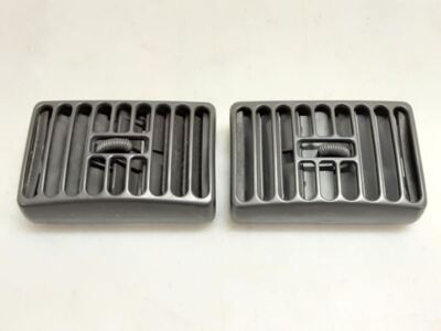 Jeep TJ Wrangler Outer Dash Heater AC Vents 1997-2002 2003 2004 2005 2006 108514