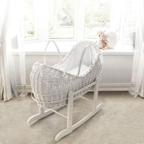 White Pod Moses Basket With White Waffle Dressing On Deluxe White Rocking Stand - Afbeelding 1 van 12