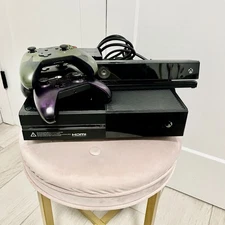 Xbox One & Kinect Bundle with Controllers & Wires