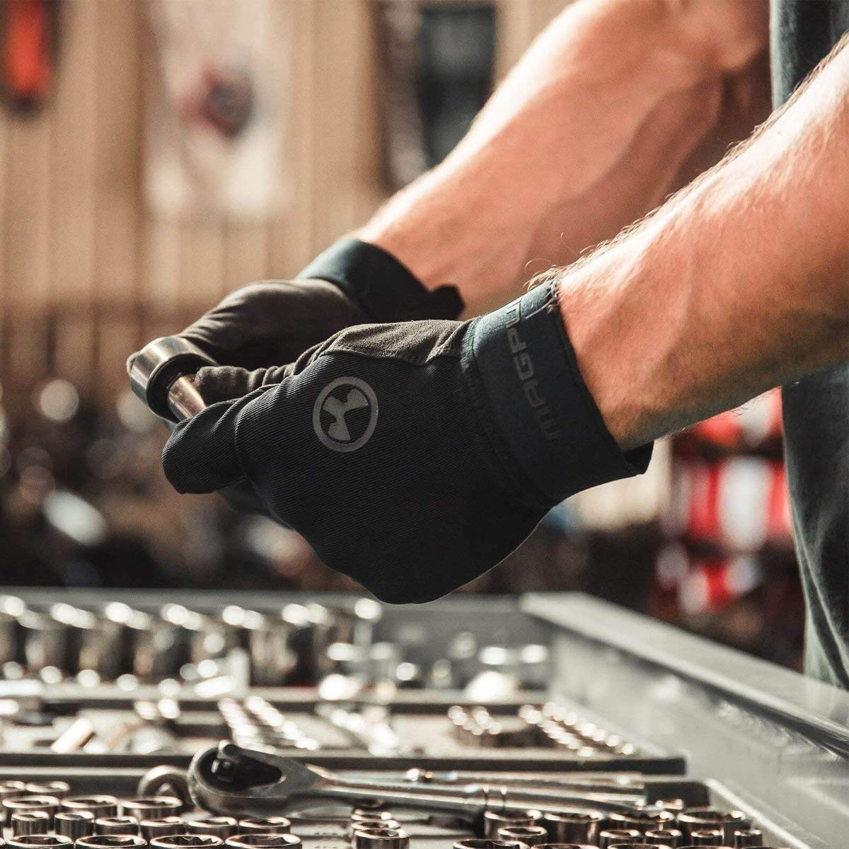 X Large Black Sport Activity Gloves Durable Lightweight Comfortable Grip