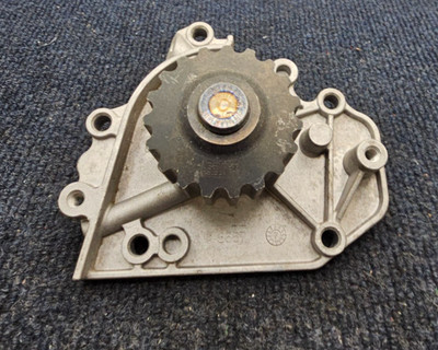 Gates 41049: Premium Engine Water Pump For 96-01 Acura Honda CR-V Integra
