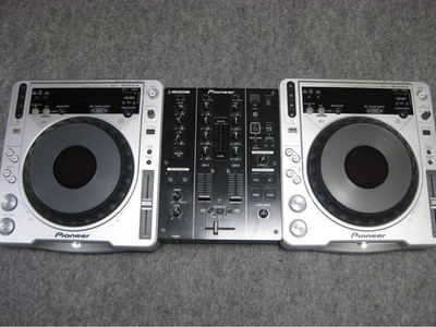 Pioneer CDJ-800MK2 Pair DJM-400 Mixer DJ Set w/ Rane SL3 Serato Carrying Case