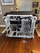 MINOTAUR 10 Black & White Gaming PC Case