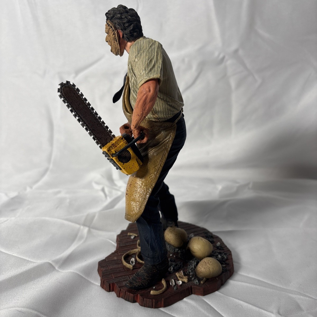 NECA Cult Classics Texas Chainsaw Massacre - Leatherface Series 5