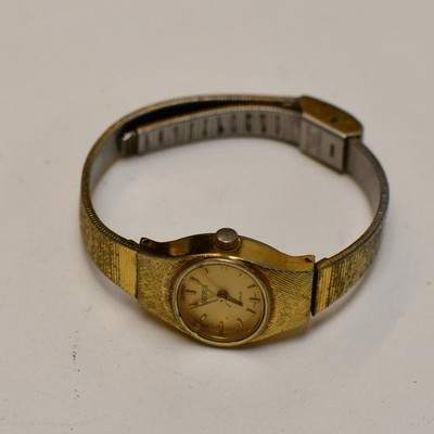 BENRUS レディース 腕時計 アンティーク調 バングルウォッチ Vintage Benrus Ladies Quartz Watch Gold Tone Textured Bracelet New