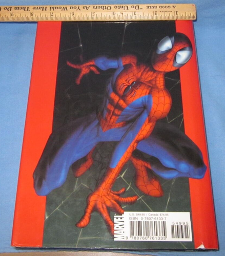Ultimate Spider-Man Collection .. Hardcover - Picture 7 of 8