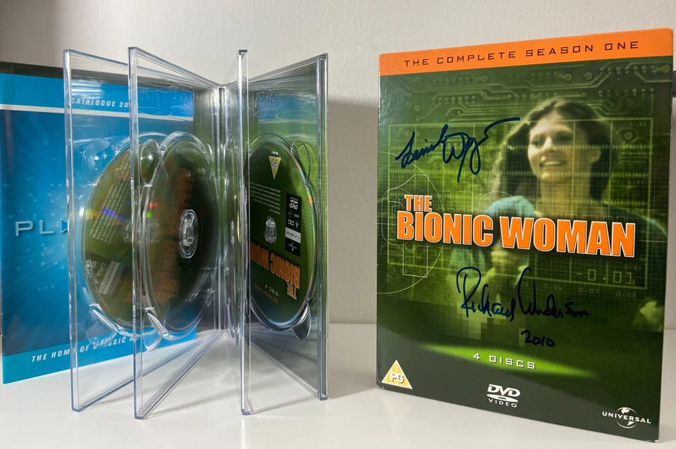 BIONIC WOMAN Season 1 DVD (REGION 2 PAL) signed by Lindsay Wagner & R. Anderson - Image 3 of 4