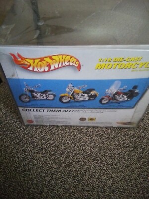 VTG Harley Davidson Hot Wheels Heritage Softail Classic 1:18 Scale