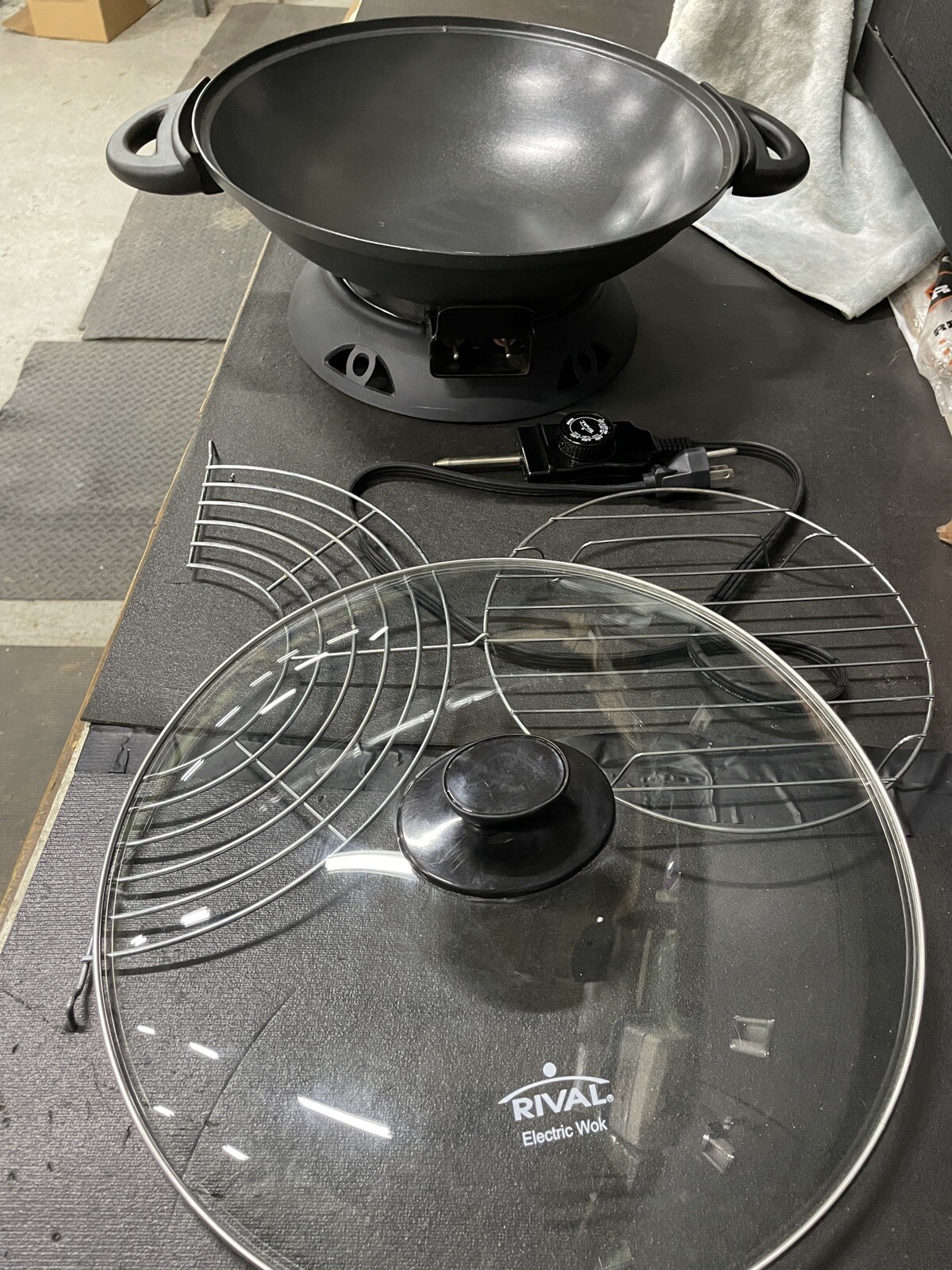 RIVAL Electric Wok Skillet Model WS60T 14.5” with Lid, Racks, & Stand