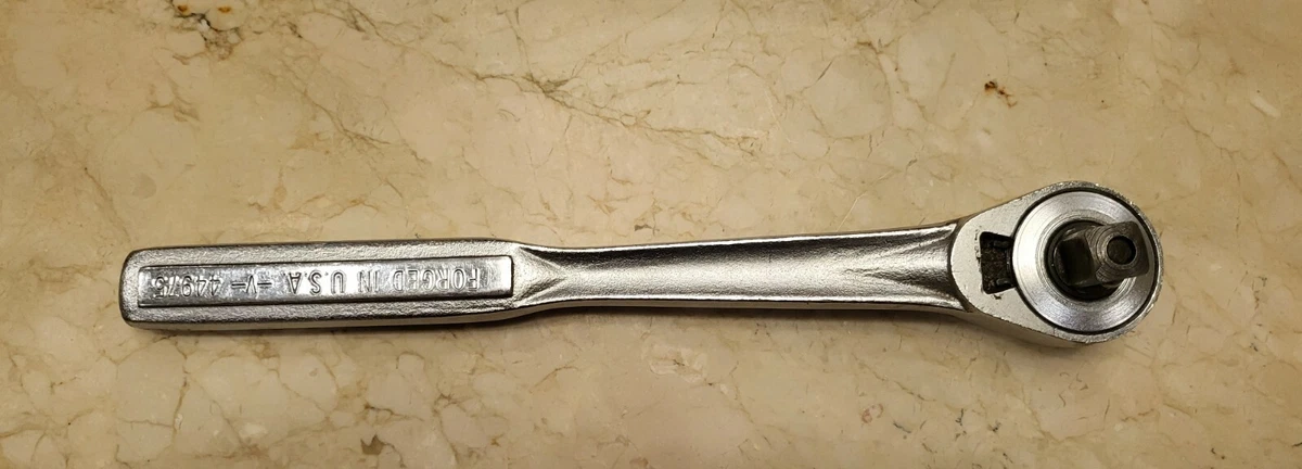 Half inch ratchet wrench outlet
