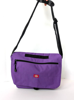 Dickies Messanger bag Purple Canvas Adjustable shoulder strap Pockets Zip Buckle