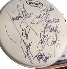 JASON HOOK  TOMMY HENRIKSON ULI JON ROTH ERIC WILSON  + MORE Signed Drumhead