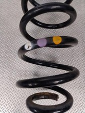 Ressort de suspension arriere VOLKSWAGEN TIGUAN 1 PHASE 2 3C0511115AF