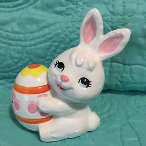 Vintage Porcelain Rabbit Easter Bunny w Egg By Korea