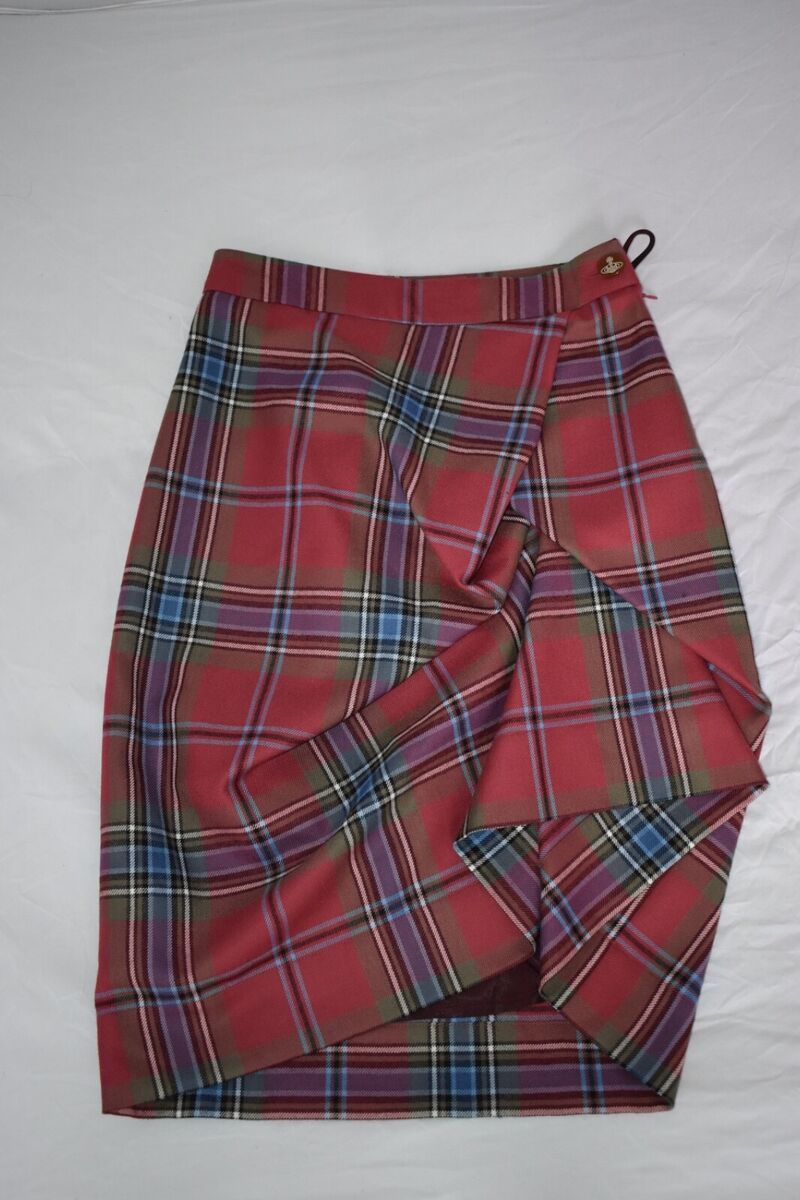 Vivienne Westwood Burgundy Tartan Check Wool Side Zip Skirt Vivienne Westwood Burgundy Tartan Check Wool Side Zip Skirt