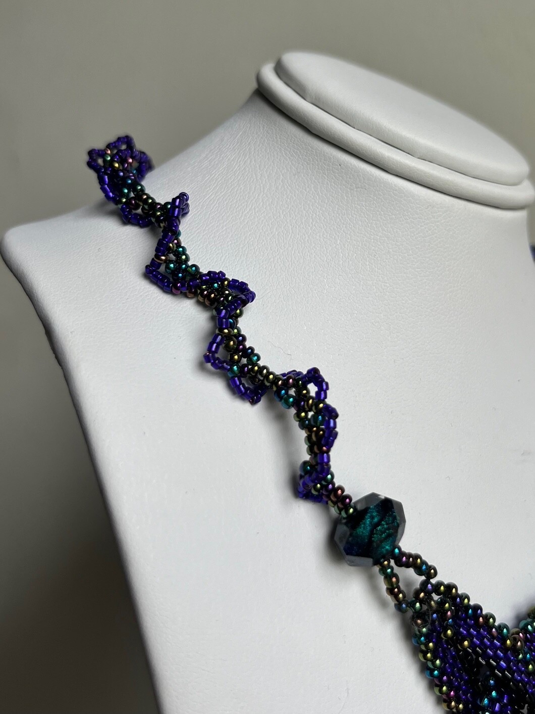 Beautiful Seedbead Cobalt Statement Necklace Hand… - image 3