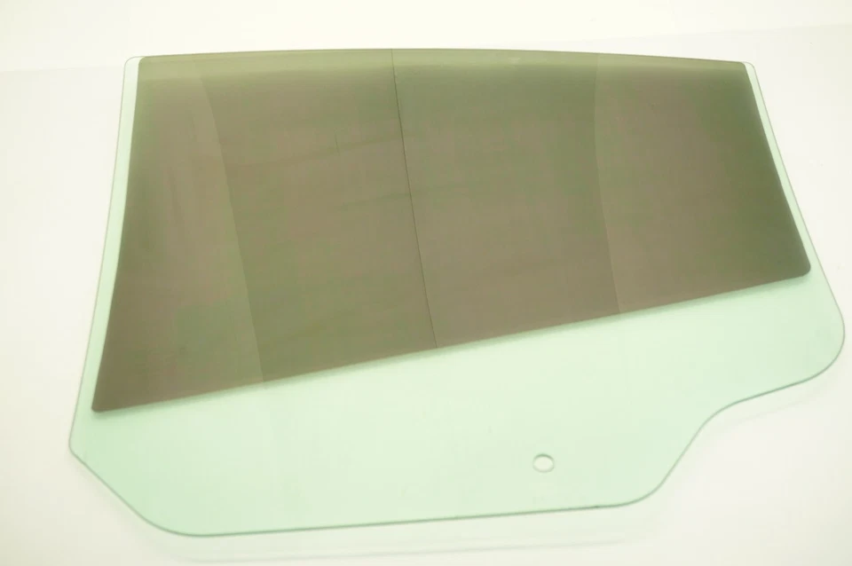 🔅2011-2023: Vidrio puerta trasera Dodge Charger, derecha Foto 4 de 4