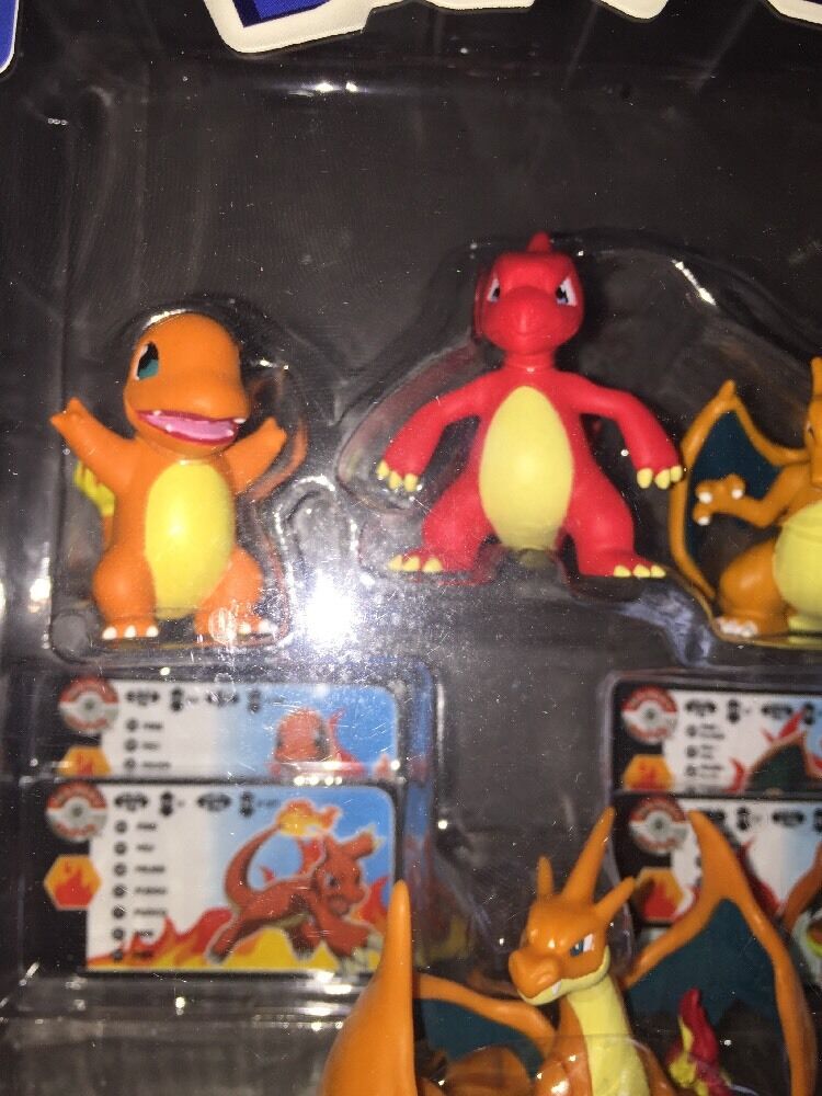 Pokémon Pack Evolução Charizard Charmeleon Charmander em Promoção