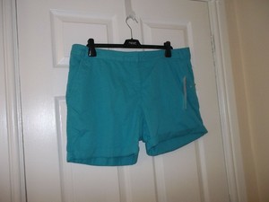 ladies shorts size 18