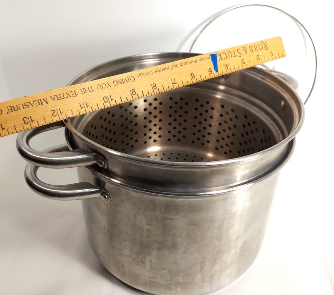 Fagor 7 Qt SS Stock Pot Gas Electric Vitro-Induction w/ Lid & Pasta Strainer