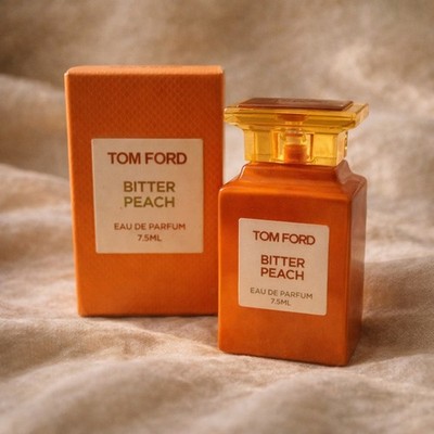 Bitter Peach by Tom Ford Eau De Parfum Mini 0.25oz 7.5ml