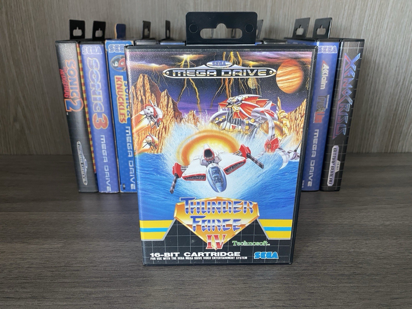 Thunder Force IV 4 SEGA MegaDrive NEAR MINT