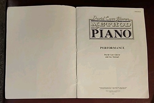 Método David Carr Glover para piano PERFORMANCE Primer Level 1990 Belwin Mills - Imagen 2 de 11