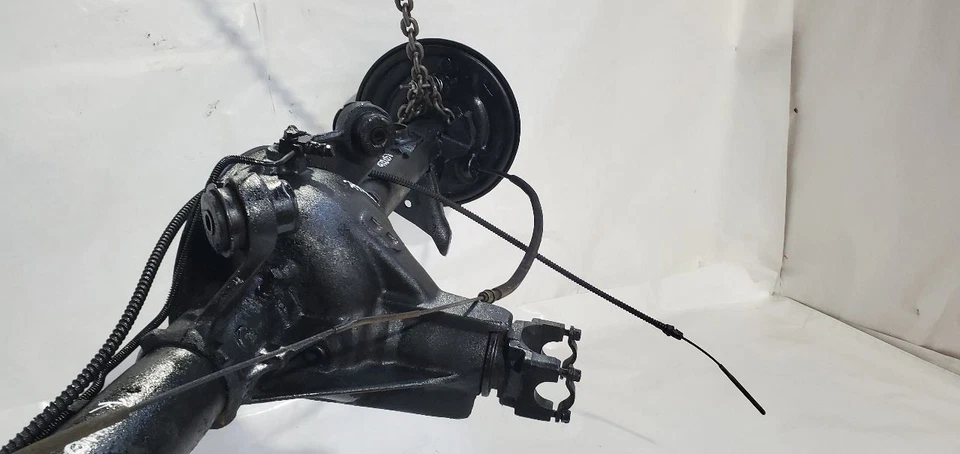 Cadillac Fleetwood 1984 OEM automático tracción trasera eje trasero Foto 3 de 4