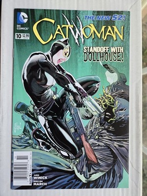 Catwoman #10 Newsstand 1:50 Rare 744 Copies App Spark Guillem March DC 2012