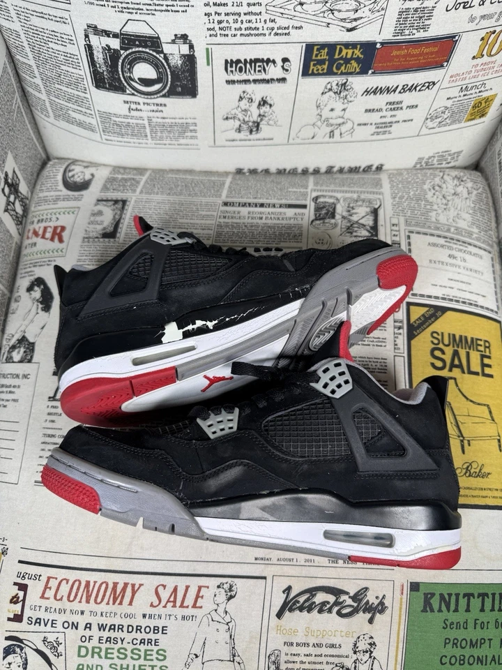 Nine Air Jordan 4 Retro Bred 2012 308497-089 Men Size 8.5 With Box - Image 3 of 4