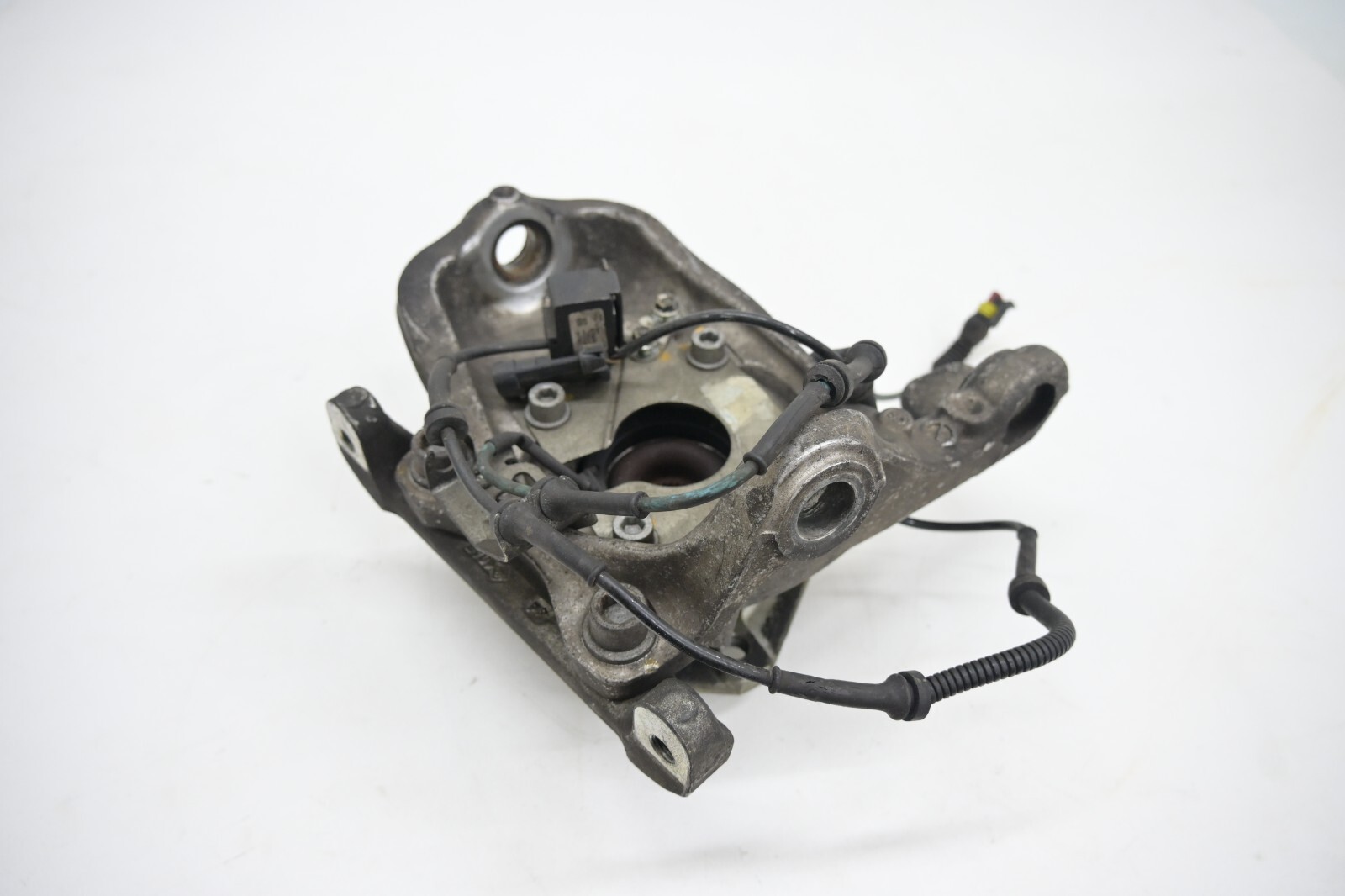 ⭐ 08-19 Maserati Granturismo Front Right Wheel Spindle Knuckle Hub Carrier Oem
