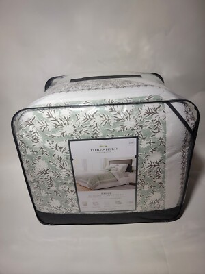 threshold queen comforter set 8 Pcs leaves print 
