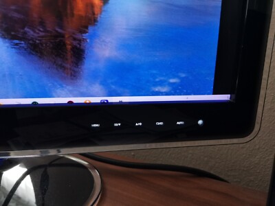 Samsung P2370 HD Monitor 23'' 58cm DVI/HDMI 1920x1080 Office u Gameing Bildschirm