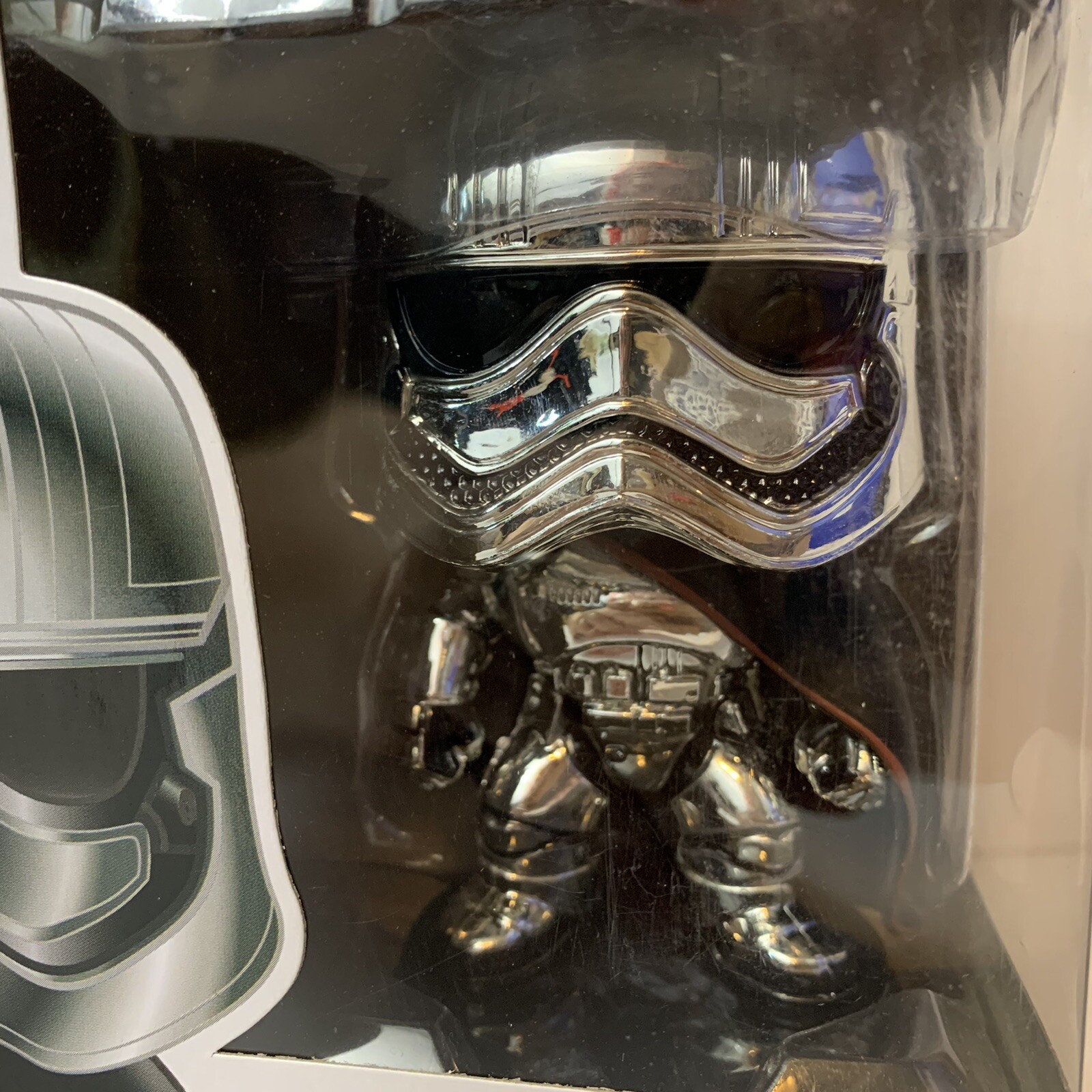 Vinyl Figure Captain Phasma Chrome Pop Captain Phasma (Chrome) POP
