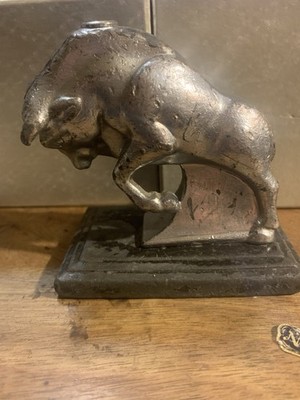 Vintage Ronson Art Metalworks Bull Striker Table Lighter For Parts Or Repair