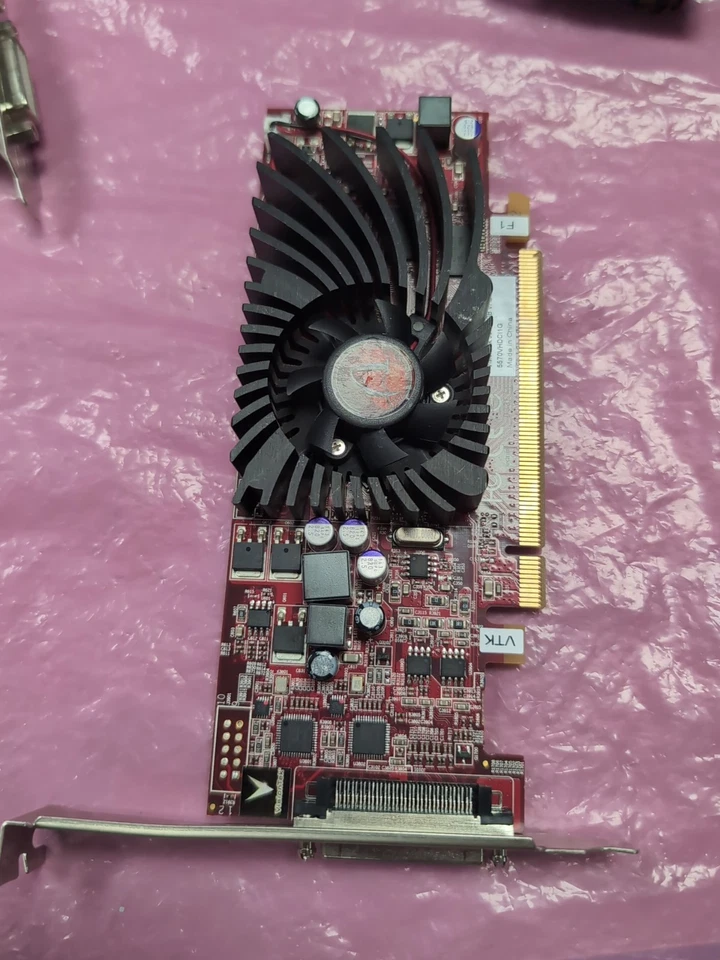 VisionTek AMD Radeon HD5570 1GB VHDCI Tested - Image 3 of 4