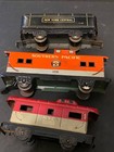 Vintage Metal Train Collection w/ Tracks, Cars, American Flyer, Electronics Used — photo 2