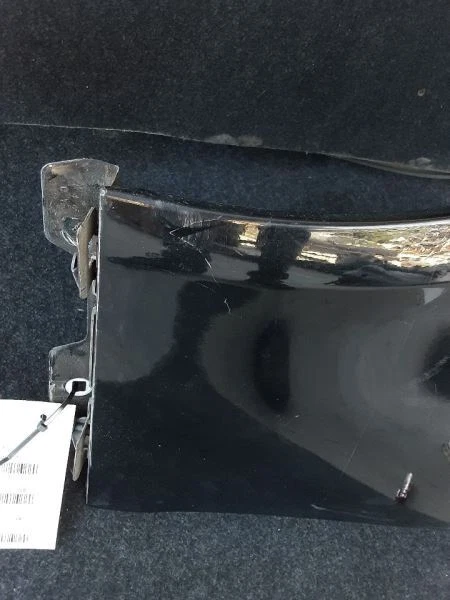 Mercedes Benz CLS500 2006 LH guardabarros delantero negro Foto 2 de 4