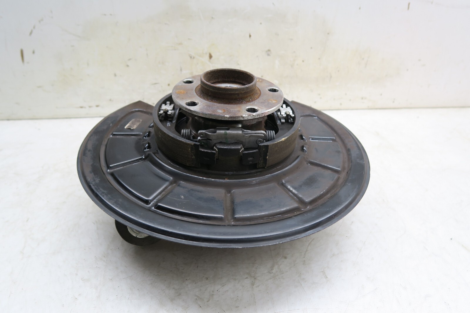2014-2019 Maserati Ghibli OEM Right Rear Wheel Spindle Knuckle Hub Bearing