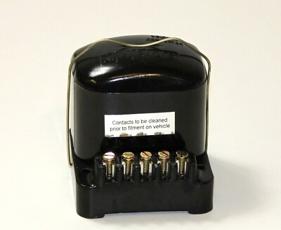 AUSTIN A40 SOMERSET 1953-1954 VOLTAGE REGULATOR CONTROL BOX (SCREW TERMINALS)