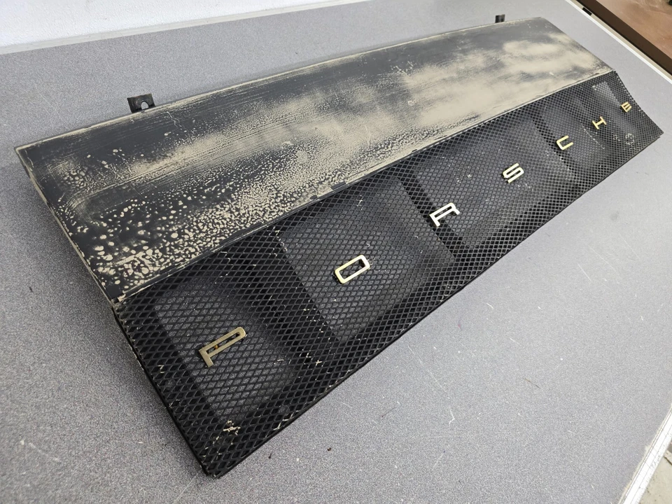 BONITO USADO ORIGINAL GENUINO PORSCHE 914 914-6 BLANCO TAPA MOTOR CON PARRILLA #16 Foto 3 de 4