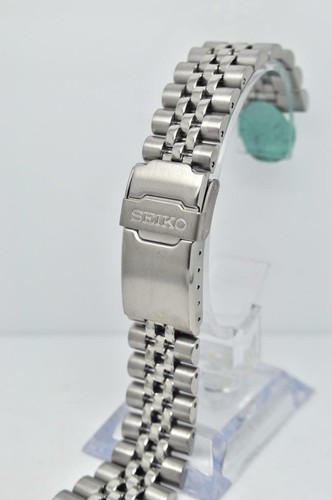 Genuine Seiko Jubilee Orologio Bracciale chiusura di sicurezza 22mm Lugg  solidi Legami | eBay