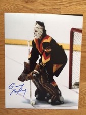 Vancouver Canucks Gary Bromley signed 8x10 W/COA pose 1